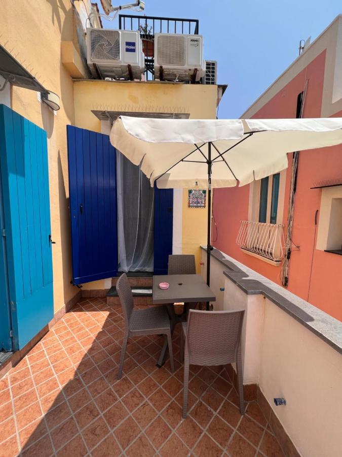 Casetta Giulia Procida Exterior foto
